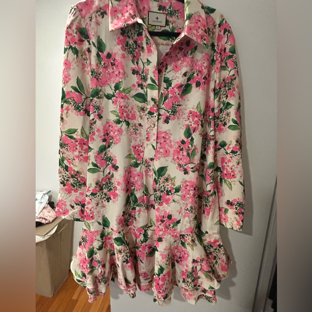Tuckernuck Gossamer Pink
Hydrangea Callahan
Shirt Dress, NWOT, XL - Picture 3 of 5